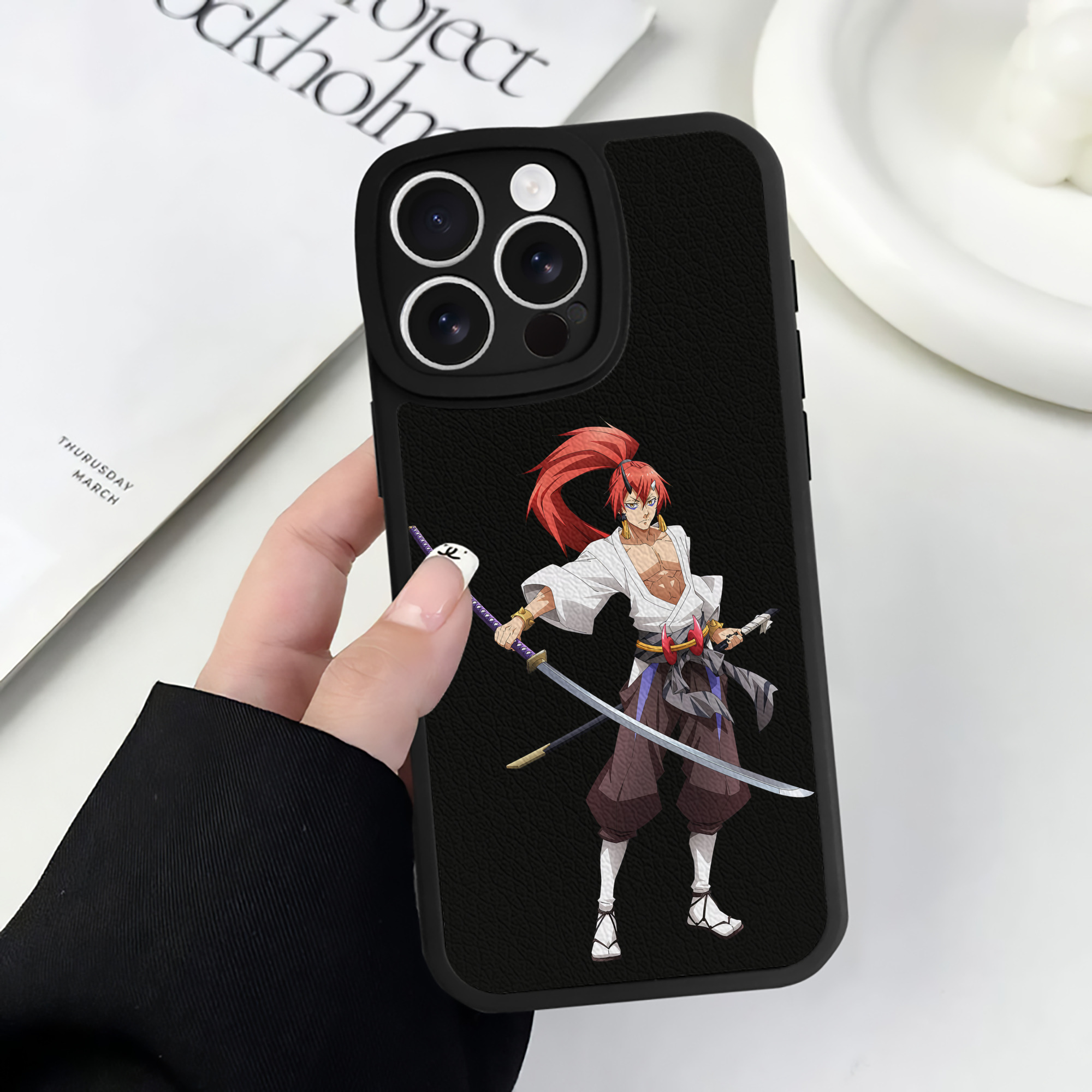 （画像用） 転スラ Regarding Reincarnated to Slime 【iPhone 16シリーズ対応】シリコンスマホケース（レザー調） 材質：シリコン